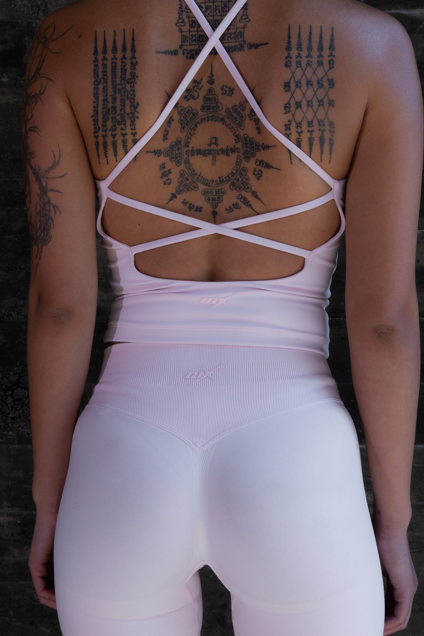 Lifting Strappy Back Top