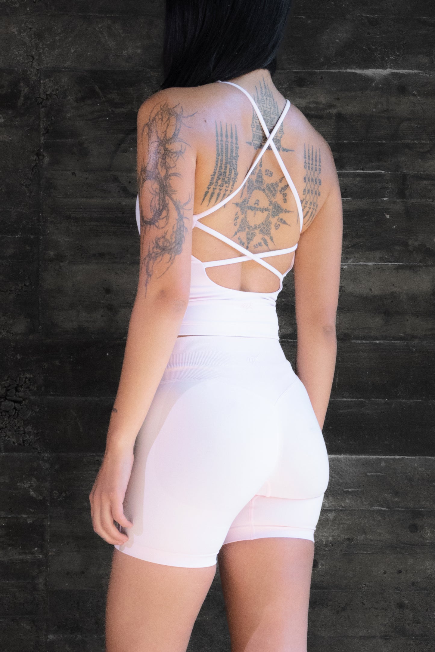 Lifting Strappy Back Top