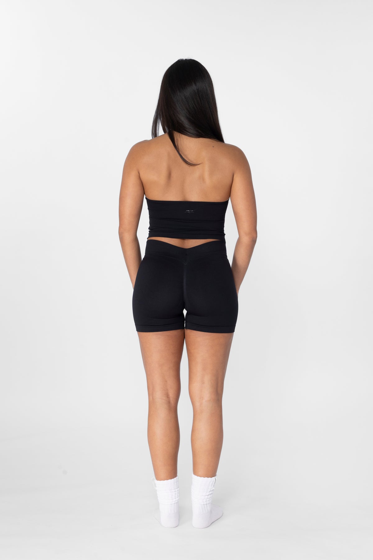 Lifting V-Back Shorts